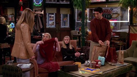 Friends Season 6 Episode 13 Pigbrown