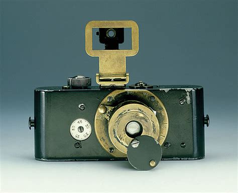 1914 Primeira Câmera Portátil De 35 Milímetros Newton Medeiros