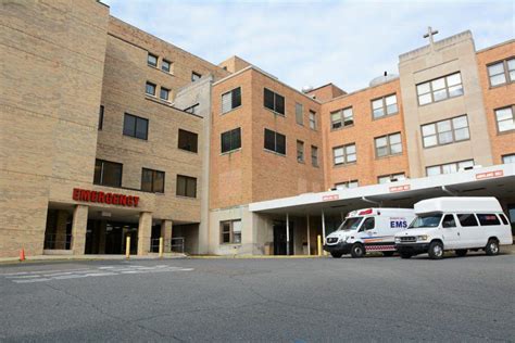 Lehigh Valley Hospital Schuylkill Unveils New Emergency Room At E Norwegian Street Hospital