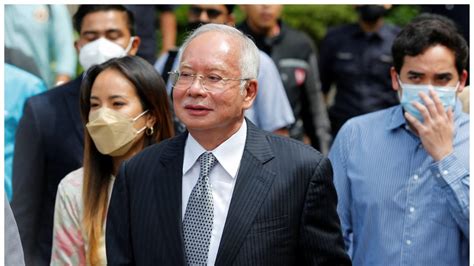 1mdb Scam Malaysia Ex Pm Najibs Bid To Overturn 12 Year Jail Sentence Junked News18