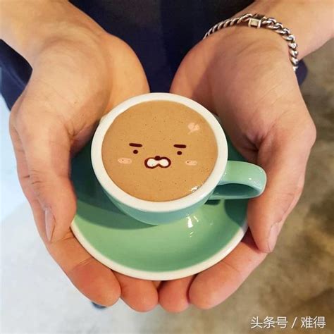 細數8個韓國咖啡師的精美咖啡拉花作品，這還是咖啡麼？能收藏麼 每日頭條