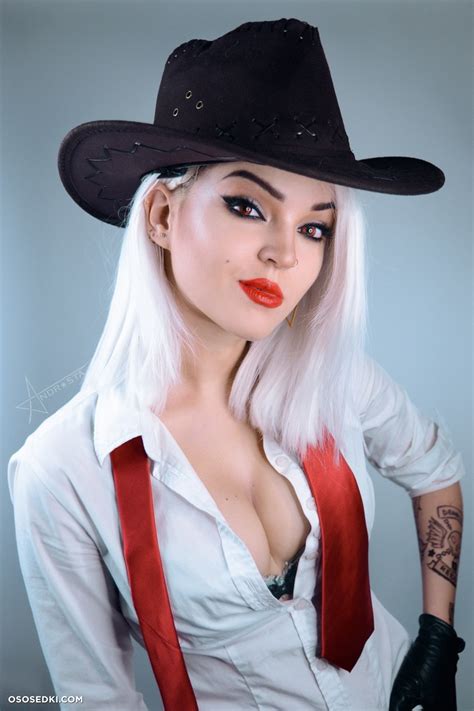 An Asta Ashe Overwatch Cosplay Set Naked Photos Leaked From