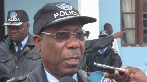 Polícia Angolana Tenta Combater Corrupção Na Corporação