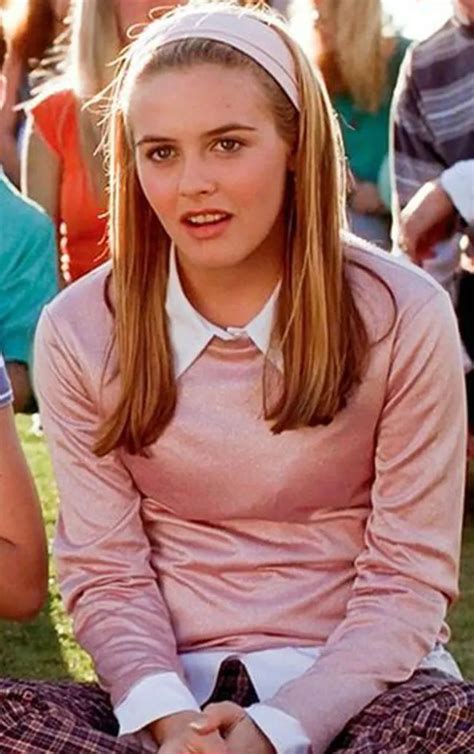 the best outfits from clueless clueless outfits clueless fashion cher outfits