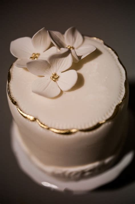 Elegant Wedding Mini Wedding Cakes Cupcake Cakes Amazing Cakes