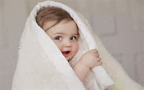 World Cutest Baby Wallpapers 2014 ~ Charming Collection Of Photos