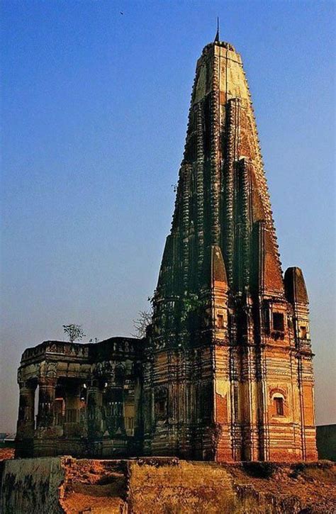 Ancient Hindu Temple At Sialkot Pakistan Hindu Temple Temple