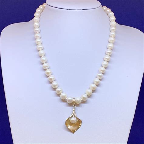 Freshwater Pearl Necklace Lily Love Your Rocks