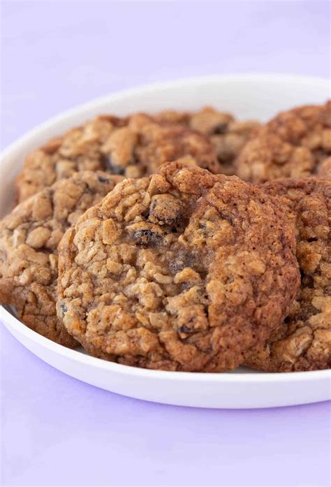 Chewy Oatmeal Raisin Cookie Recipe Quick Oats Dandk Organizer