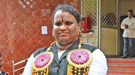 Meet Sathyasri Sharmila Who Became Indias First Transgender Lawyer From Tamil Nadu The Youth