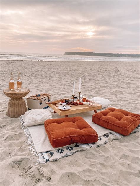 How To Create A Luxury Beach Picnic Packing List Lovery