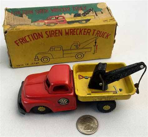 Lot Vintage S Line Mar Toys Tin Litho Friction Siren Wrecker