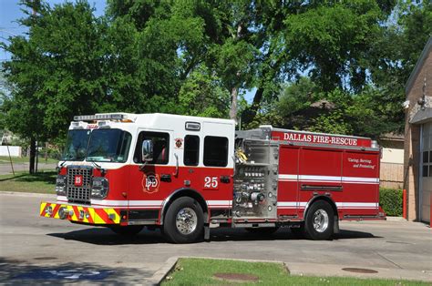 Tx Dallas Fire Department Engine 1