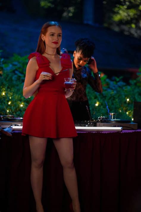 He wants hiram to accept a deal that will allow them to invest in the southside prison. Watch Riverdale Online: Season 4 Episode 2 - TV Fanatic