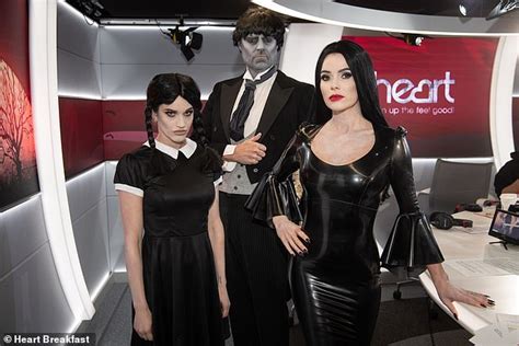 Amanda Holden Wears Morticia Addams Halloween Costume Daily Mail Online