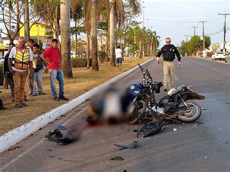 Domingo Começa Com Colisão De Motos E Duas Mortes Correio De Carajás