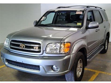 Sell Used 2001 Toyota Sequoia Limited Sport Utility 4 Door 47l In Egg