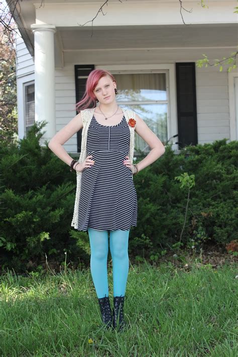 The Chevron Rose Pinky Dinky Doo Outfit Post