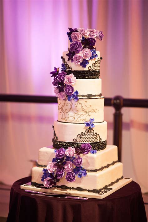 Elegant Wedding Cake Purple Cakes Purple Wedding Cakes Dream Wedding