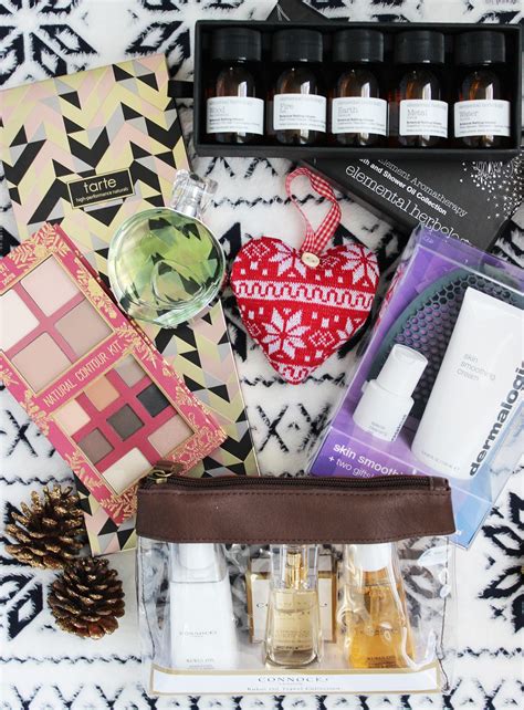 Gifts for her uk christmas. Christmas gift guide: luxury beauty gifts for her | Tales ...