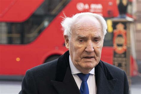 Sir Frederick Barclay’s Ex Wife Still Waiting For Settlement Cash Judge Hears Evening Standard