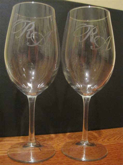 Stacked Design Etched Wine Glasses