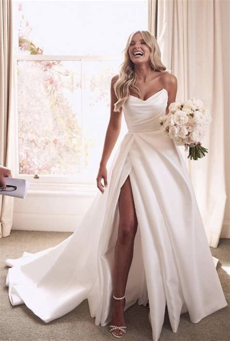 Mariana Hardwick Chantelle Gown Wedding Dress Save Stillwhite