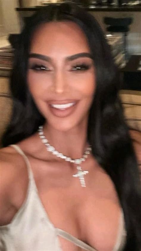 Pin By Kardashians Jenners On Pins Criados Por Você In 2023 Kim