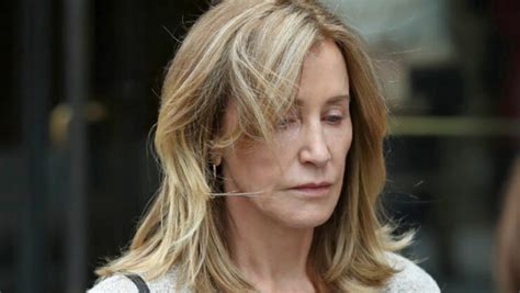 prosecutors call for felicity huffman to spend month in jail iheartradio