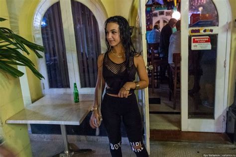 Whores in Santa Lucía Colombia Prostitutes