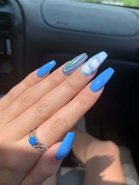 Discover The Elegance Of Blue And White Nail Designs The Fshn