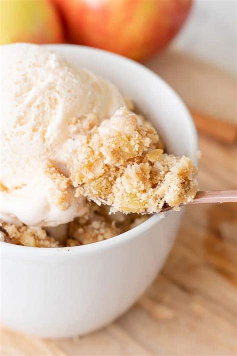 Stir together with a whisk together until no clumps of flour remain. Microwave Mug Cake Recipe - Easy Microwave Apple Pie Mug Cake For One - Simple Baking