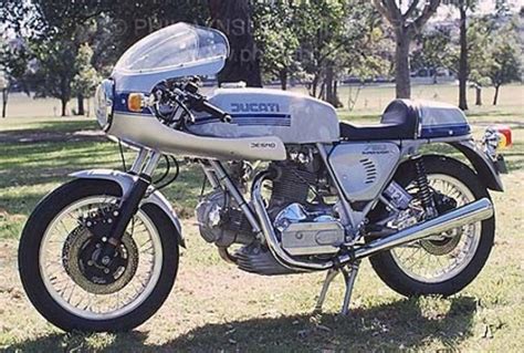 Review Of Ducati 750 Ss 1976 Pictures Live Photos And Description