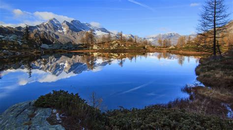 Download Wallpaper 1600x900 Mountains Reflection Lake Landscape