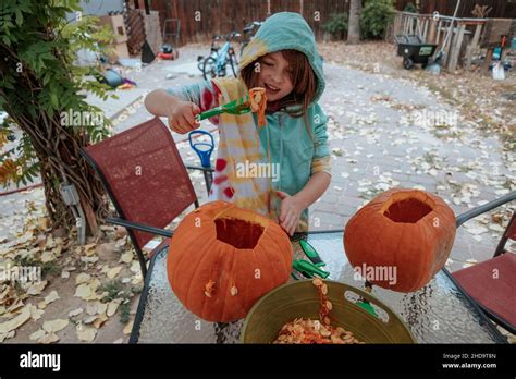 Pre Teen Girl Carving Pumpkin Hi Res Stock Photography And Images Alamy