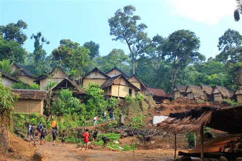 Perkampungan Suku Baduy Tempatwisataunik Com
