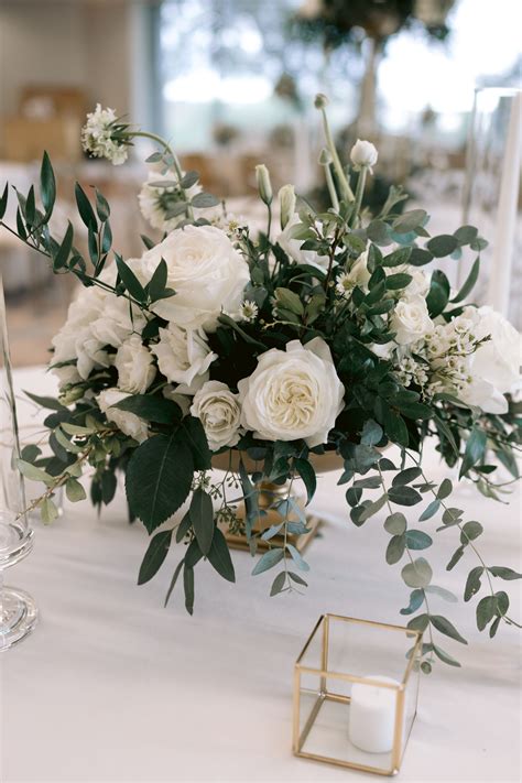 White Centerpiece Flowers Flower Centerpieces Wedding White Roses