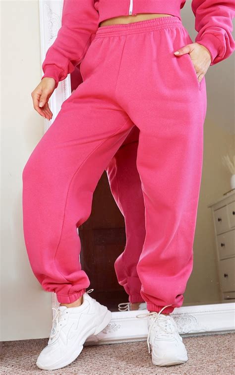 hot pink joggers co ords prettylittlething