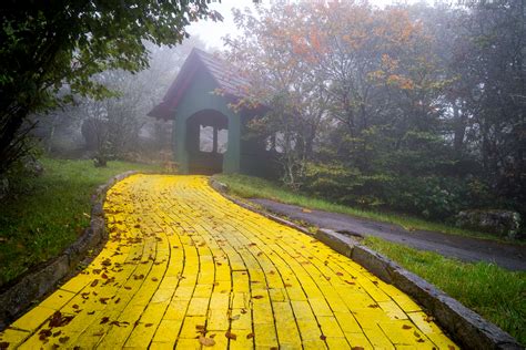 The Eerie And Abandoned Land Of Oz Architectural Afterlife