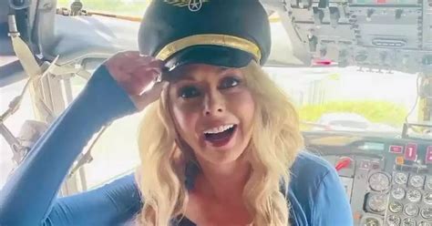 Carol Vorderman 61 Shows Off Ageless Curves As She Becomes Sexy Pilot