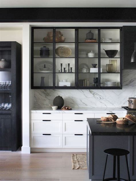 12 Ideas To Spice Up All White Kitchens In 2020 Trendy Kitchen