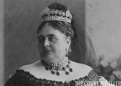 The Teck Crescent Tiara