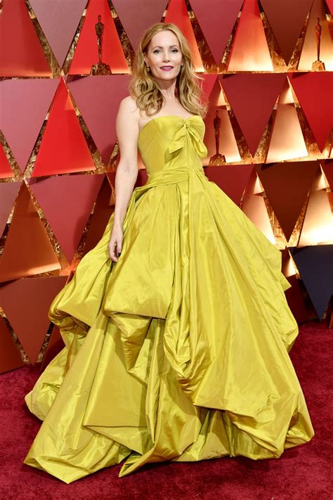 See photos from the oscars 2020. Leslie Mann - Oscars 2017 Red Carpet in Hollywood • CelebMafia