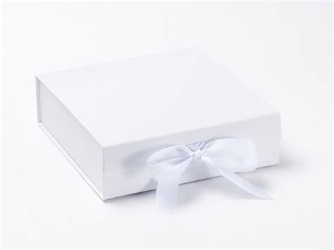 Wholesale White Hamper T Boxes And Keepsake Boxes Uk Stock