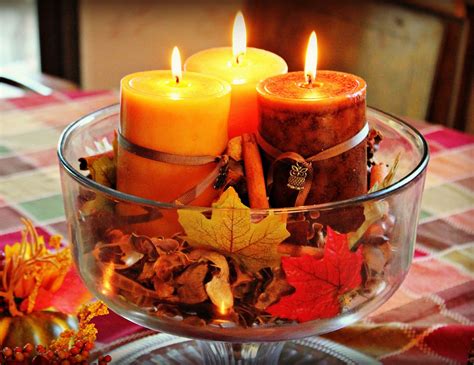 21 Cozy Fall Candle Decoration Ideas To Warm Up For The Season Fall