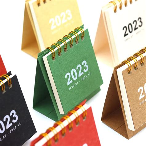 2022 2023 Simple Solid Color Mini Desktop Paper Simple Calendar Dual