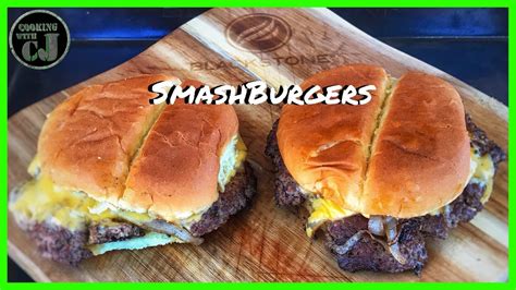SMASHBURGERS ON THE BLACKSTONE GRIDDLE! | Classic ...
