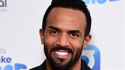 Craig David Drops In On London Music Shop Playing His Song Itv News