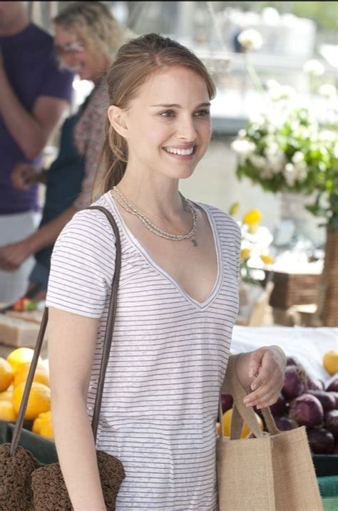 'no strings attached' relationships make it easy to not think about the other person's feelings. Natalie in "No Strings Attached" still - Natalie Portman ...