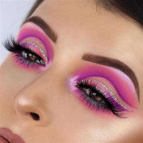 Spring Pink Makeup Looks That Will Inspire You